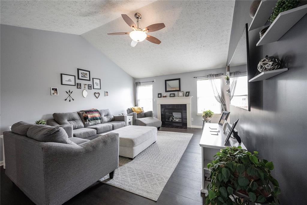 12789 Redskins Avenue Fishers, IN 46037 - Photo 6 of 58 Gallery Image 6