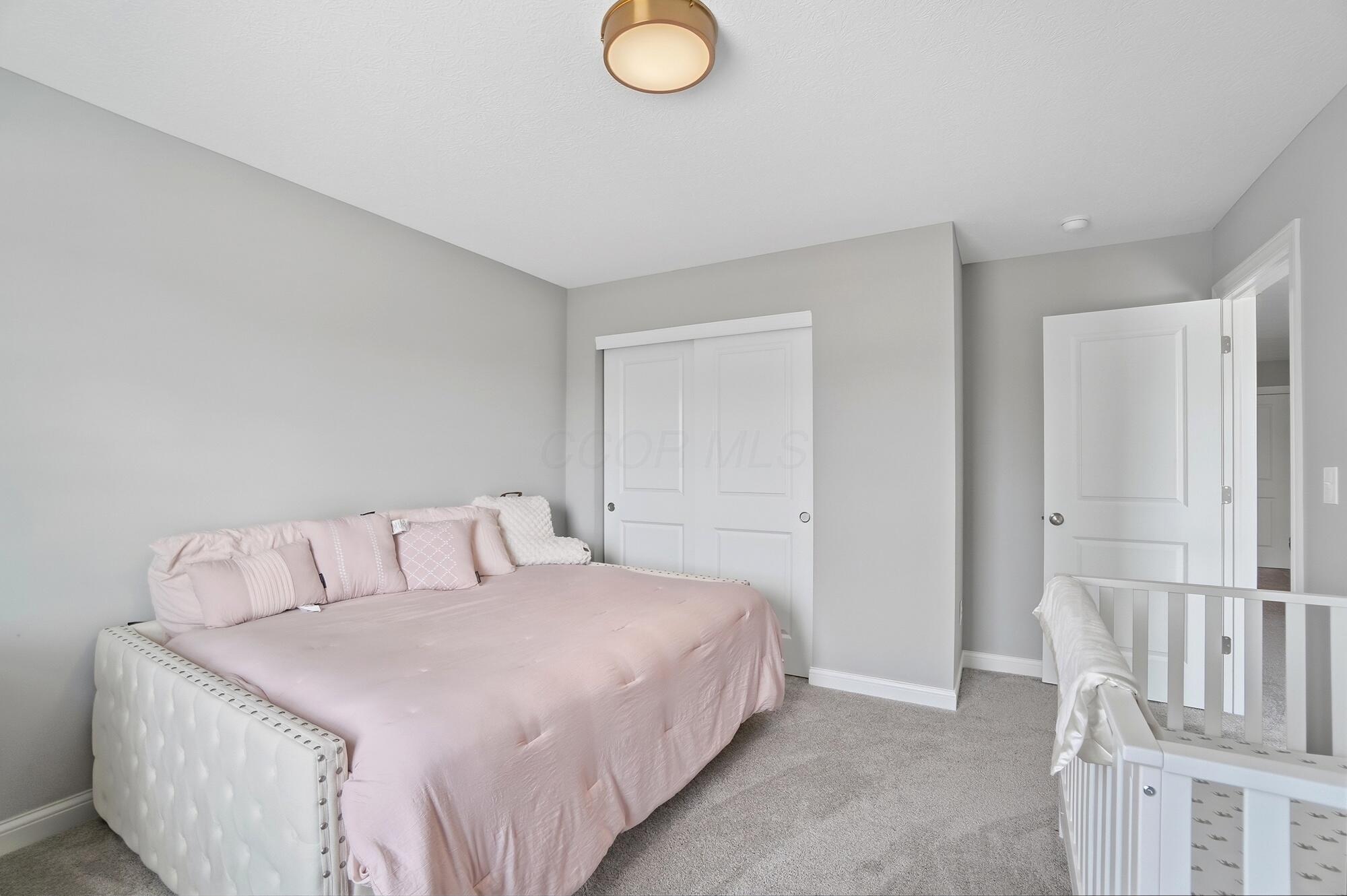 1496 Raley Way Columbus, OH 43228 - Photo 54 of 65