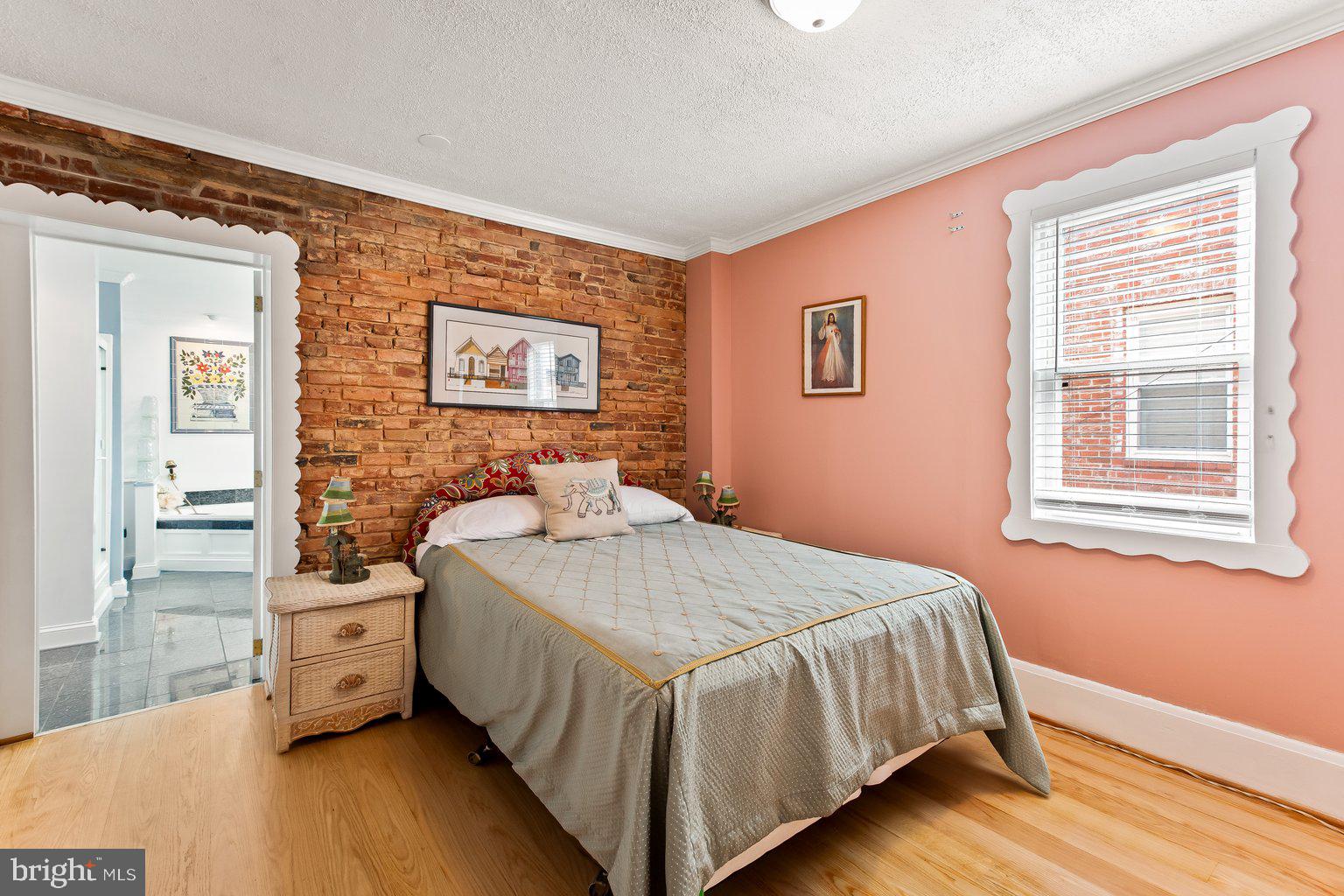 205 South Exeter Street Baltimore, MD 21202 - Photo 16 of 58 2nd Floor Primary Bed