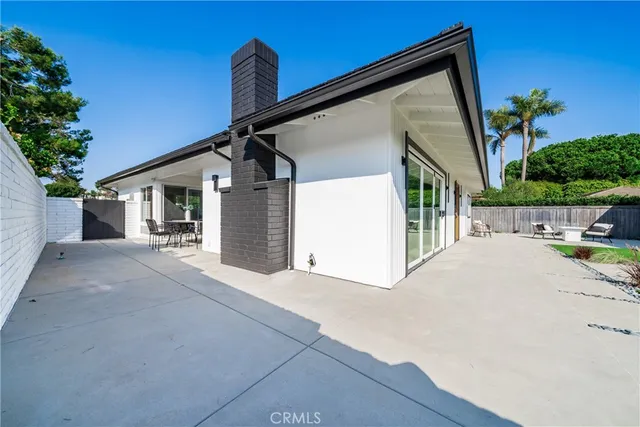 $2,995,000 | 19741 Quiet Bay Lane, Huntington Beach, CA 92648