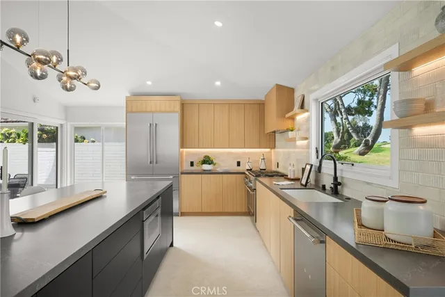 $2,995,000 | 19741 Quiet Bay Lane, Huntington Beach, CA 92648