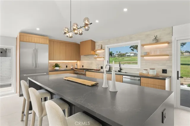 $2,995,000 | 19741 Quiet Bay Lane, Huntington Beach, CA 92648