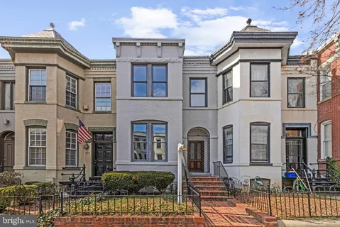 $999,000 | 511 2nd Street Southeast, Washington, DC 20003
