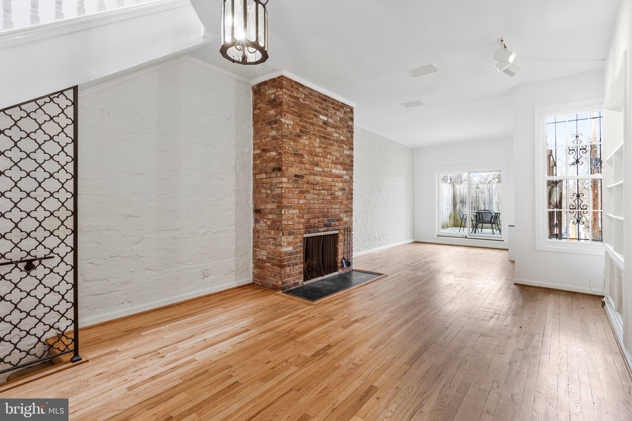 511 2nd Street Southeast Washington, DC 20003 - Photo 11 of 32 High ceilings and hardwood floors.