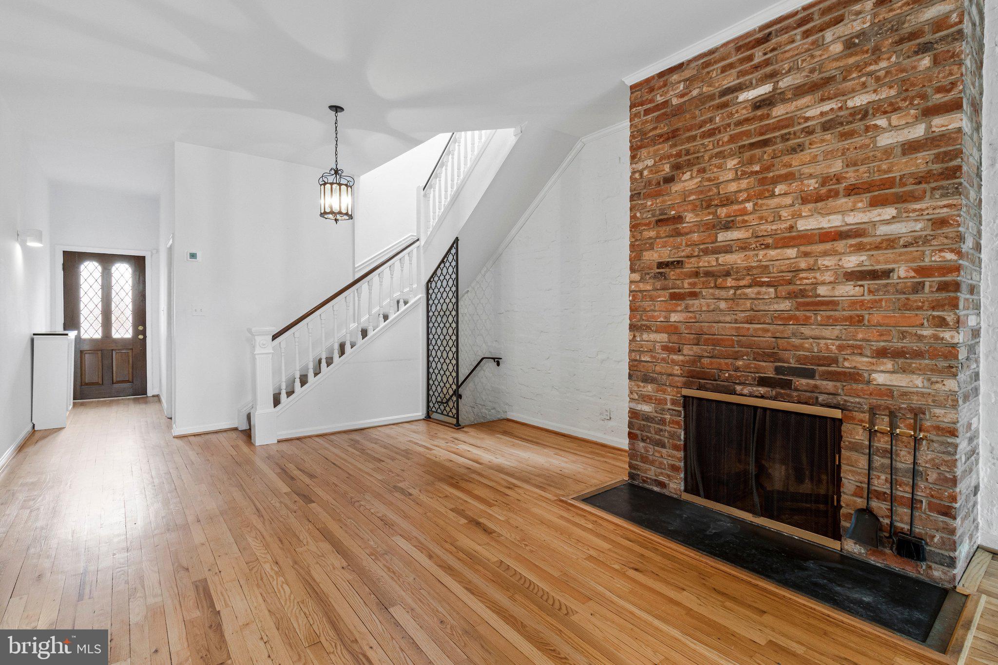 511 2nd Street Southeast Washington, DC 20003 - Photo 14 of 32 Wood-burning FP.