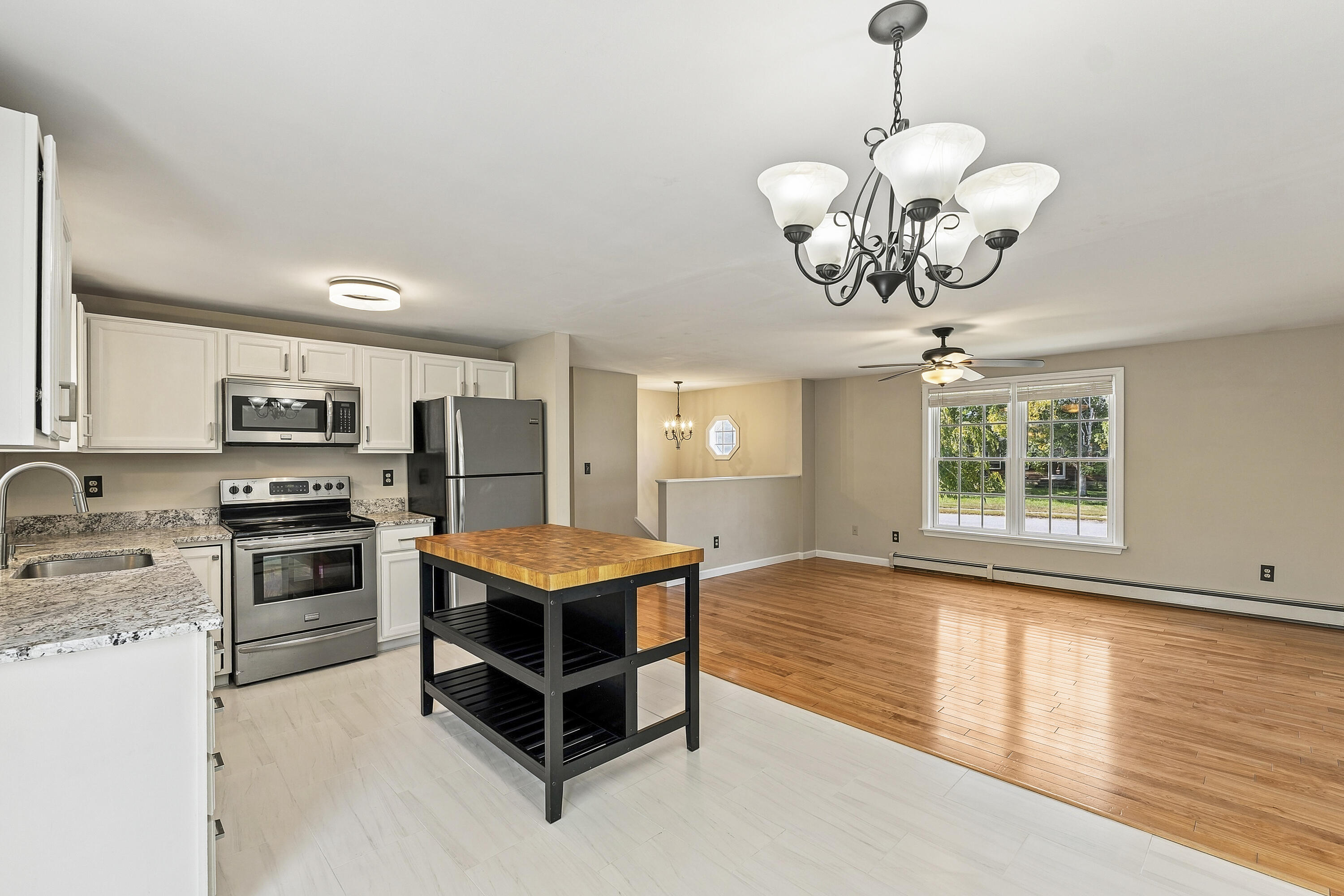 49 Buttonwood Road South Berwick, ME 03908 - Photo 11 of 55 1ii49 Buttonwood Rd_115