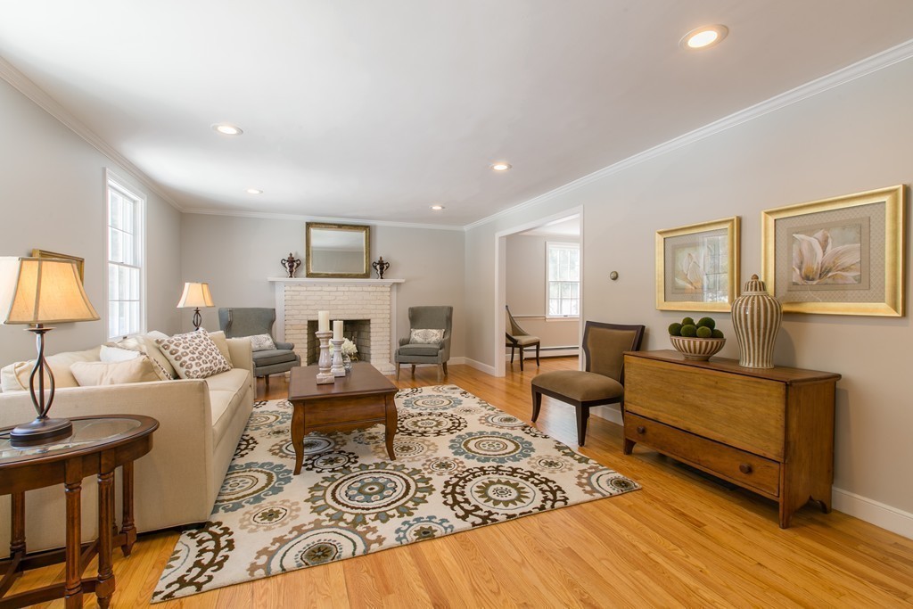 205 Hunters Ridge Road Concord, MA 01742 - Photo 4 of 28 a living room with furniture