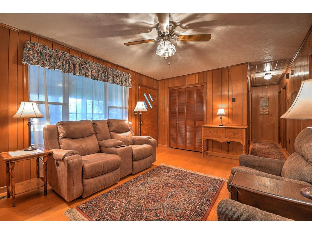 1061 Fox Hollow Road Bybee, TN 37713 - Photo 3 of 36 Photo 3