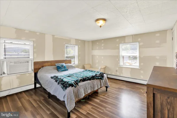 $200,000 | 111 Baker Avenue, Reading, PA 19607