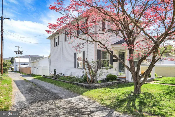 $200,000 | 111 Baker Avenue, Reading, PA 19607