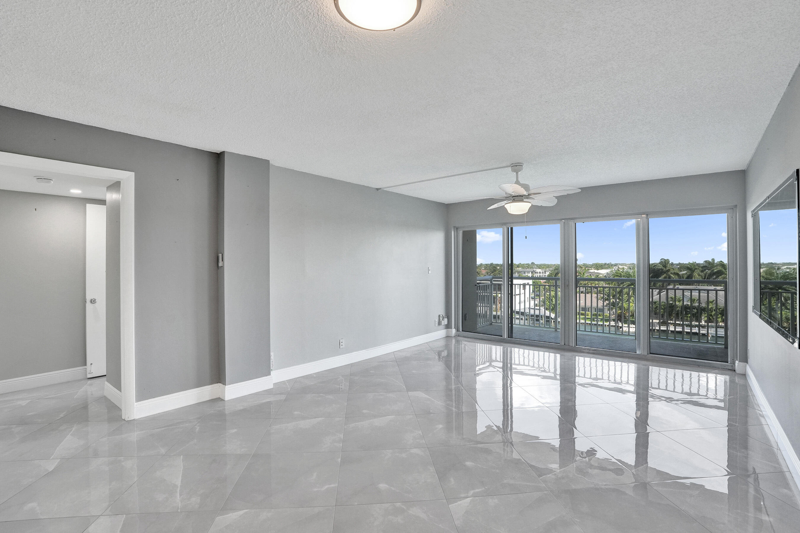 2611 North Riverside Drive, Unit 604 Pompano Beach, FL 33062 - Photo 15 of 72 DSC07818