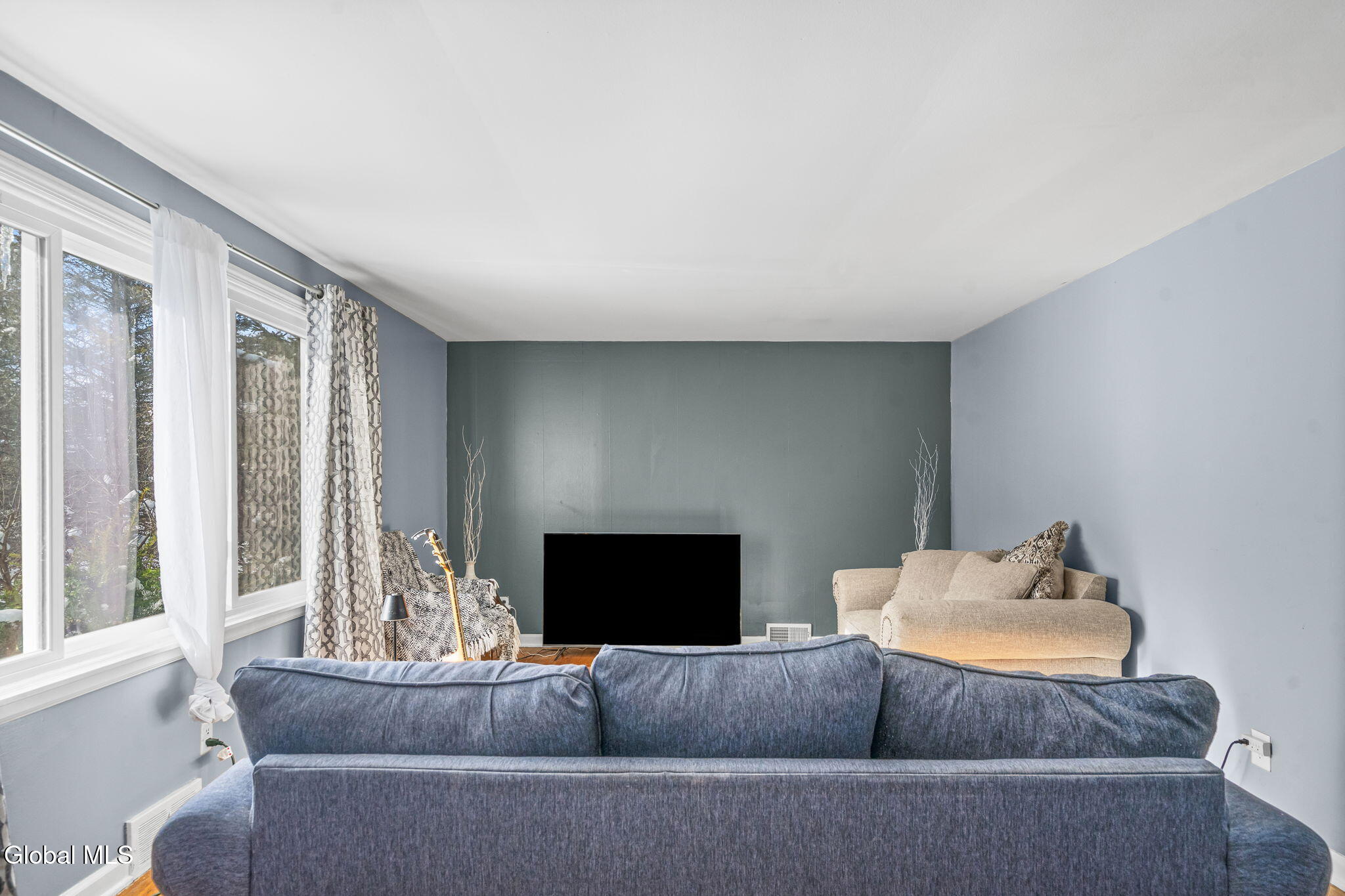 1090 Sacandaga Road Schenectady, NY 12302 - Photo 14 of 42 13-web-or-mls-1090-sacandaga-rd