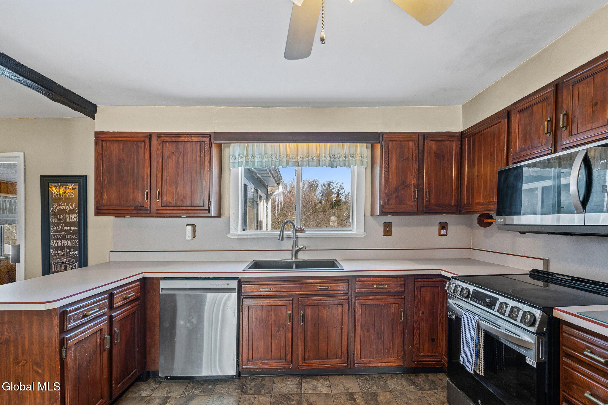 1090 Sacandaga Road Schenectady, NY 12302 - Photo 19 of 42 18-web-or-mls-1090-sacandaga-rd