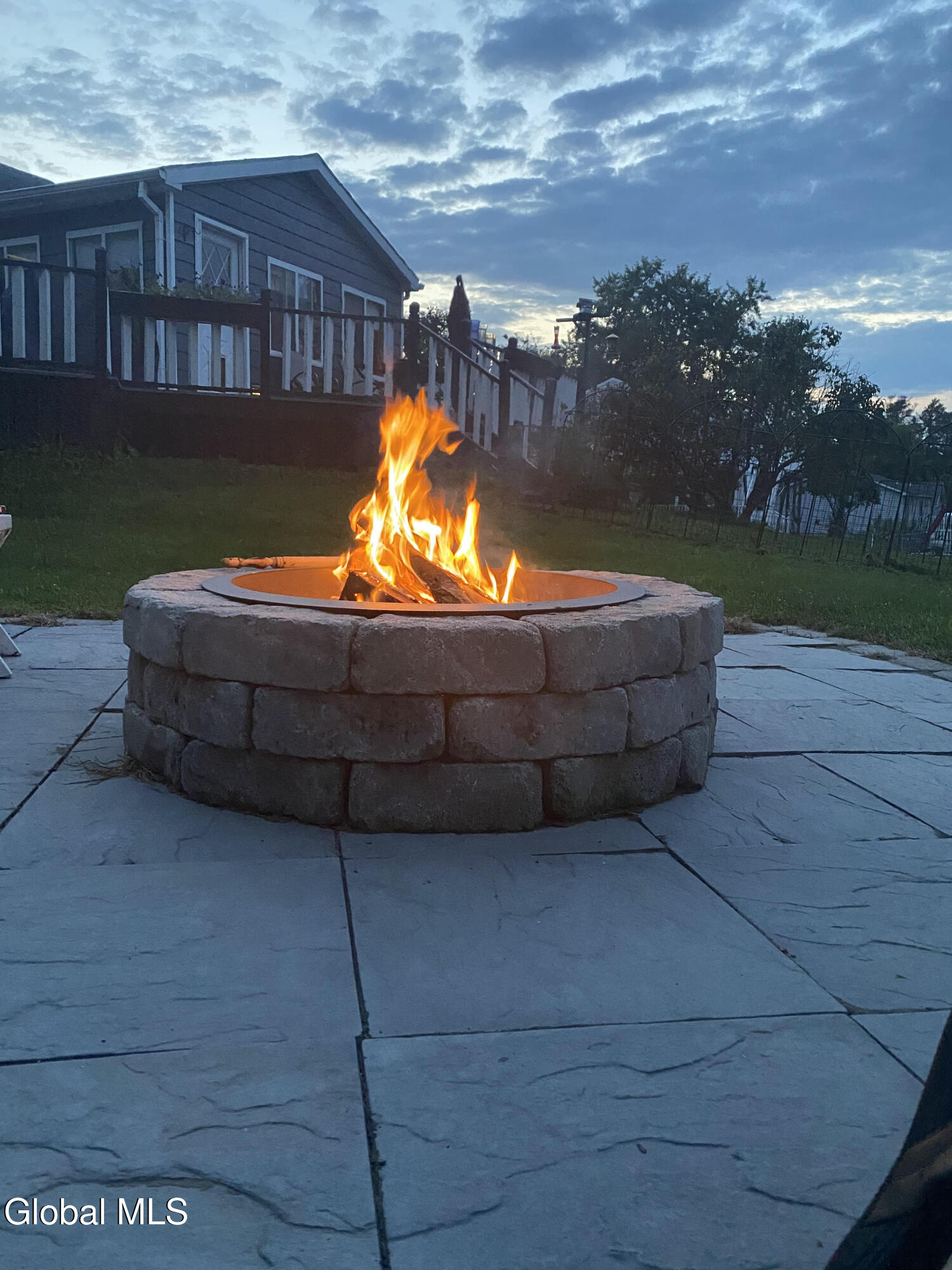 1090 Sacandaga Road Schenectady, NY 12302 - Photo 8 of 42 Firepit