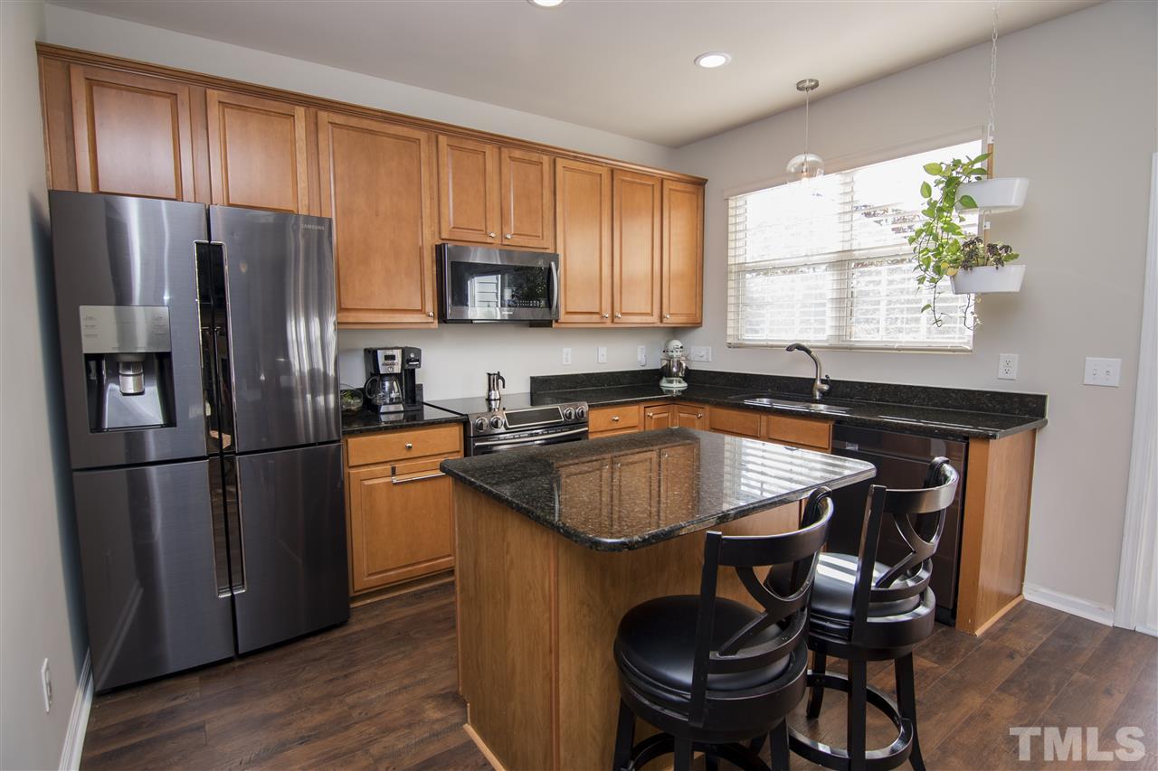 1510 Nealstone Way Raleigh, NC 27614 - Photo 4 of 25