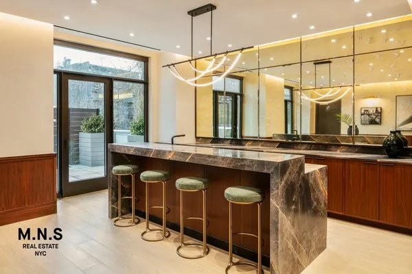 $3,240 | 19 Rockwell Place, Unit 9G | Fort Greene