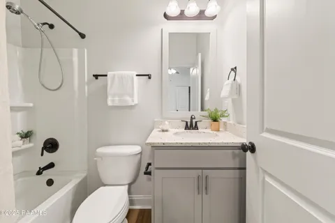 $197,499 | 103 C Pioneer Drive, Scott, LA 70583