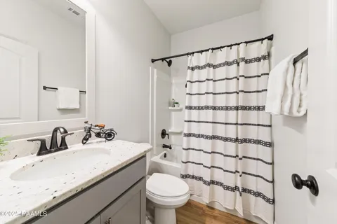 $197,499 | 103 C Pioneer Drive, Scott, LA 70583