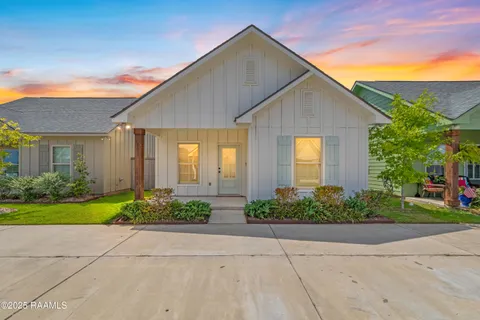 $197,499 | 103 C Pioneer Drive, Scott, LA 70583