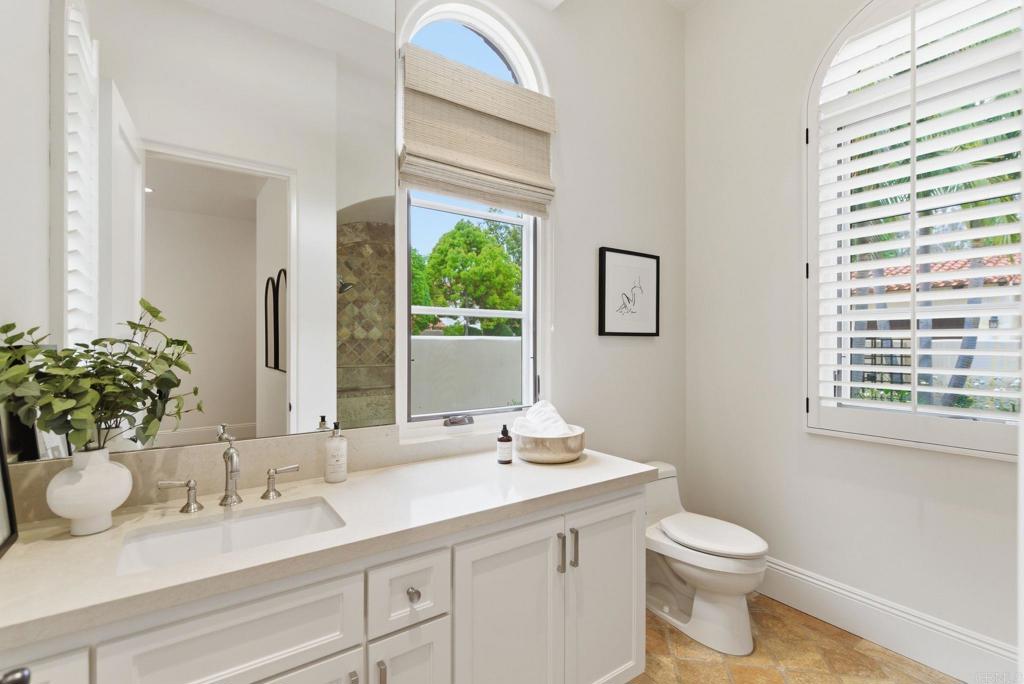 16614 Circa Del Sur Rancho Santa Fe, CA 92067 - Photo 44 of 73