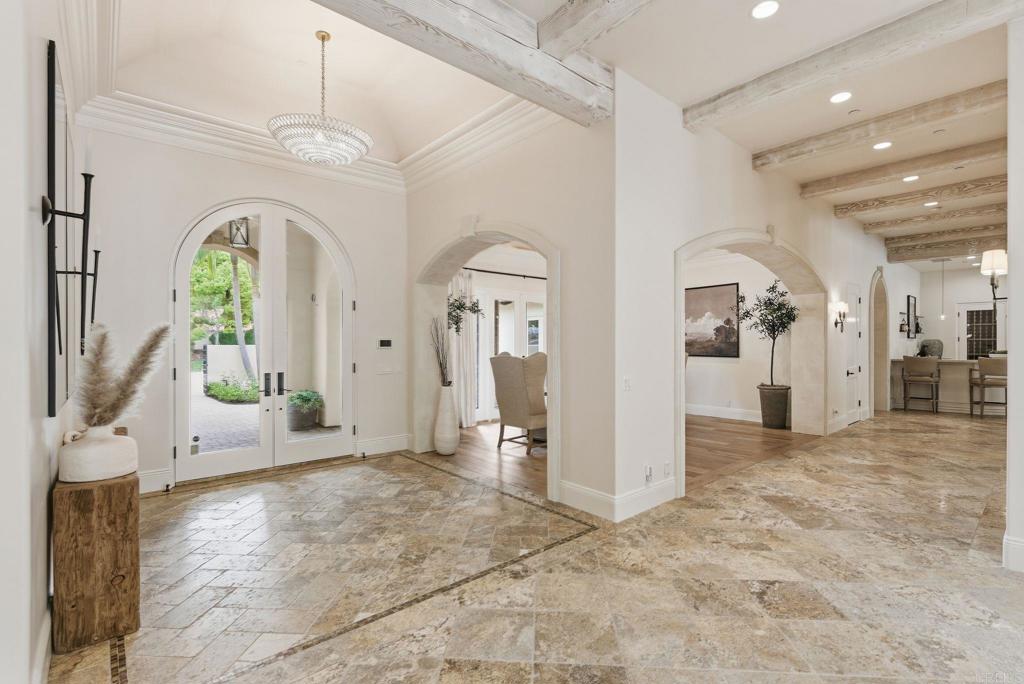 16614 Circa Del Sur Rancho Santa Fe, CA 92067 - Photo 8 of 73