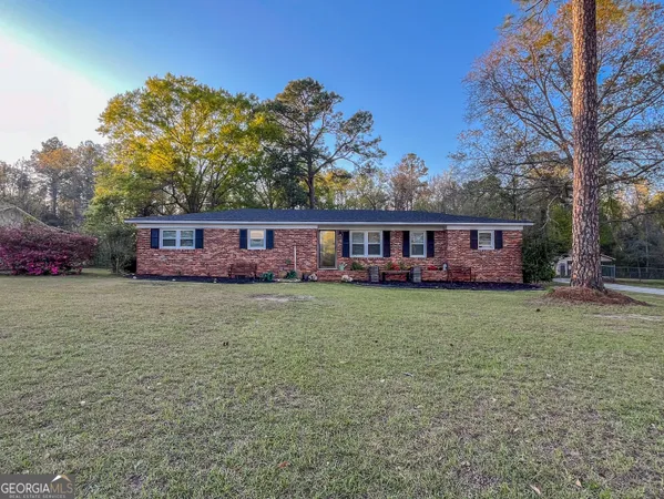 $215,000 | 218 Pinehurst Drive, Dublin, GA 31021