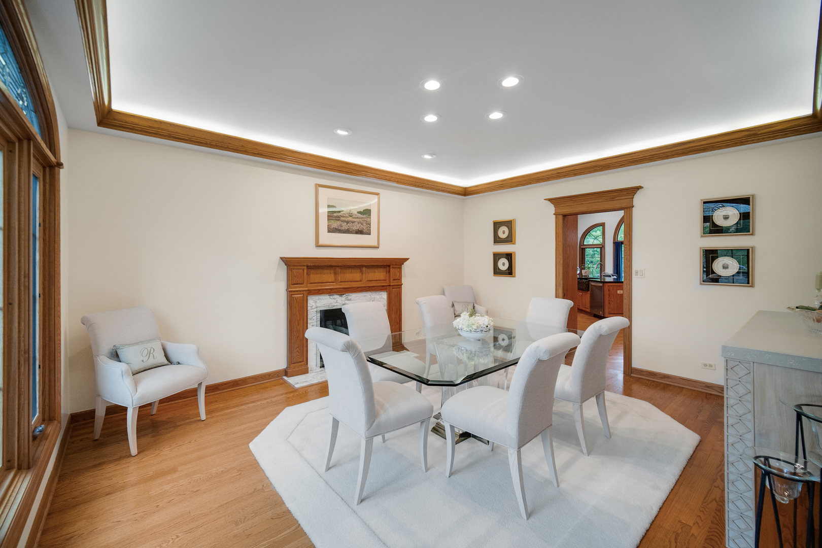 160 Circle Ridge Drive Burr Ridge, IL 60527 - Photo 8 of 43 Gallery Image 8