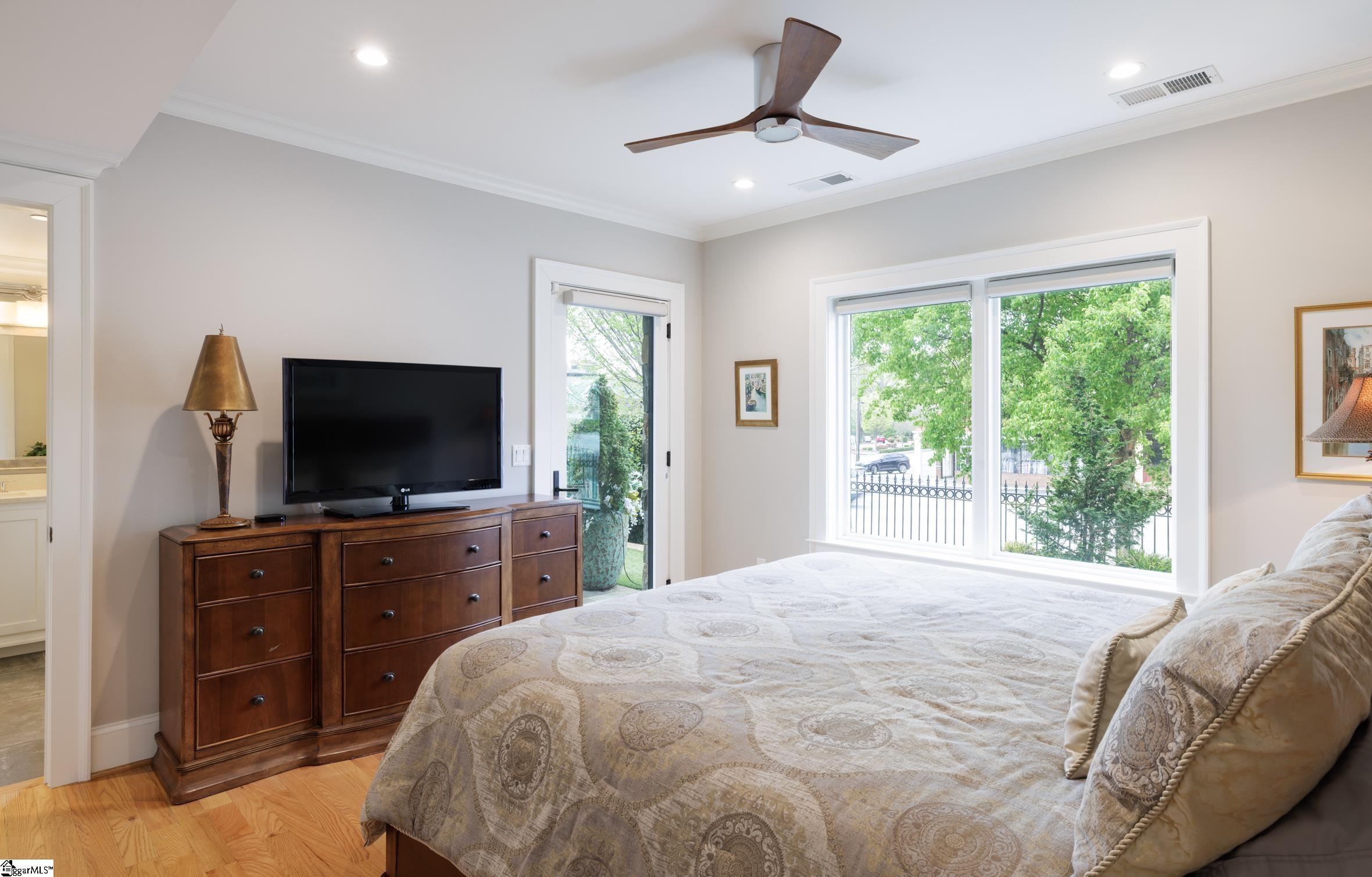 604 North Main Street Greenville, SC 29601 - Photo 28 of 50