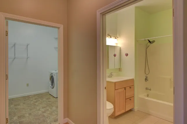 $429,900 | 4 Westside Villiage, Grand Isle, VT 05458