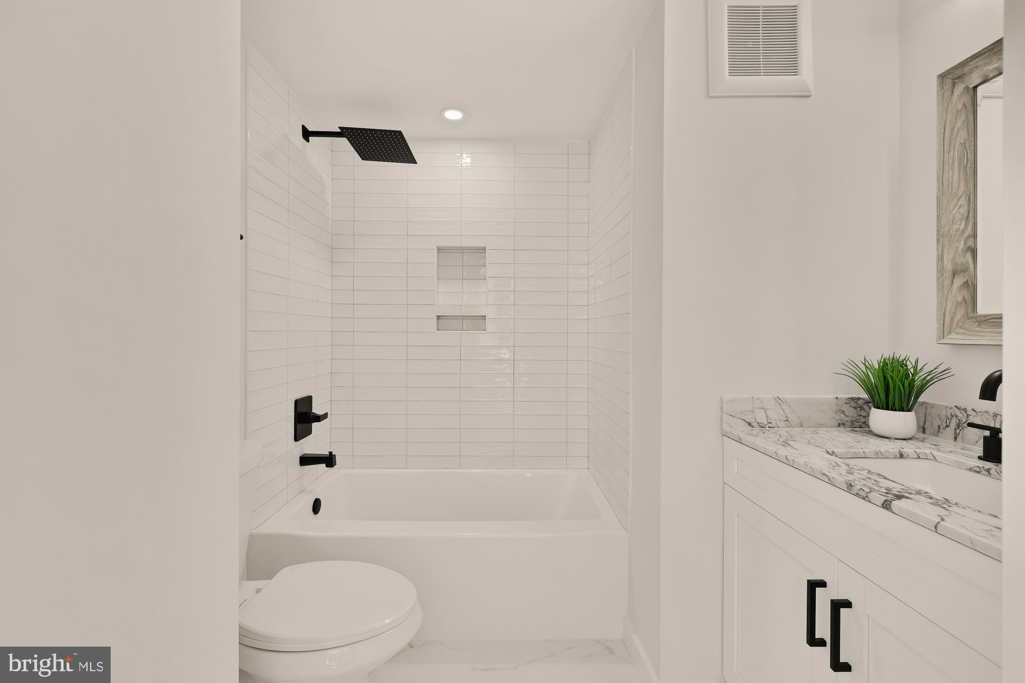 2610 41st Street Northwest, Unit 5 Washington, DC 20007 - Photo 27 of 33 Bathroom