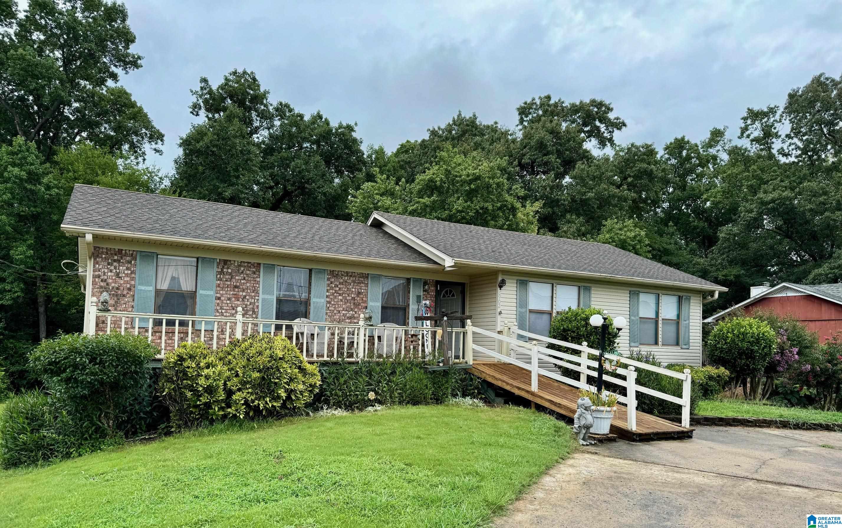 8902 Mosley Loop Road Kimberly, AL 35091 - Photo 2 of 23