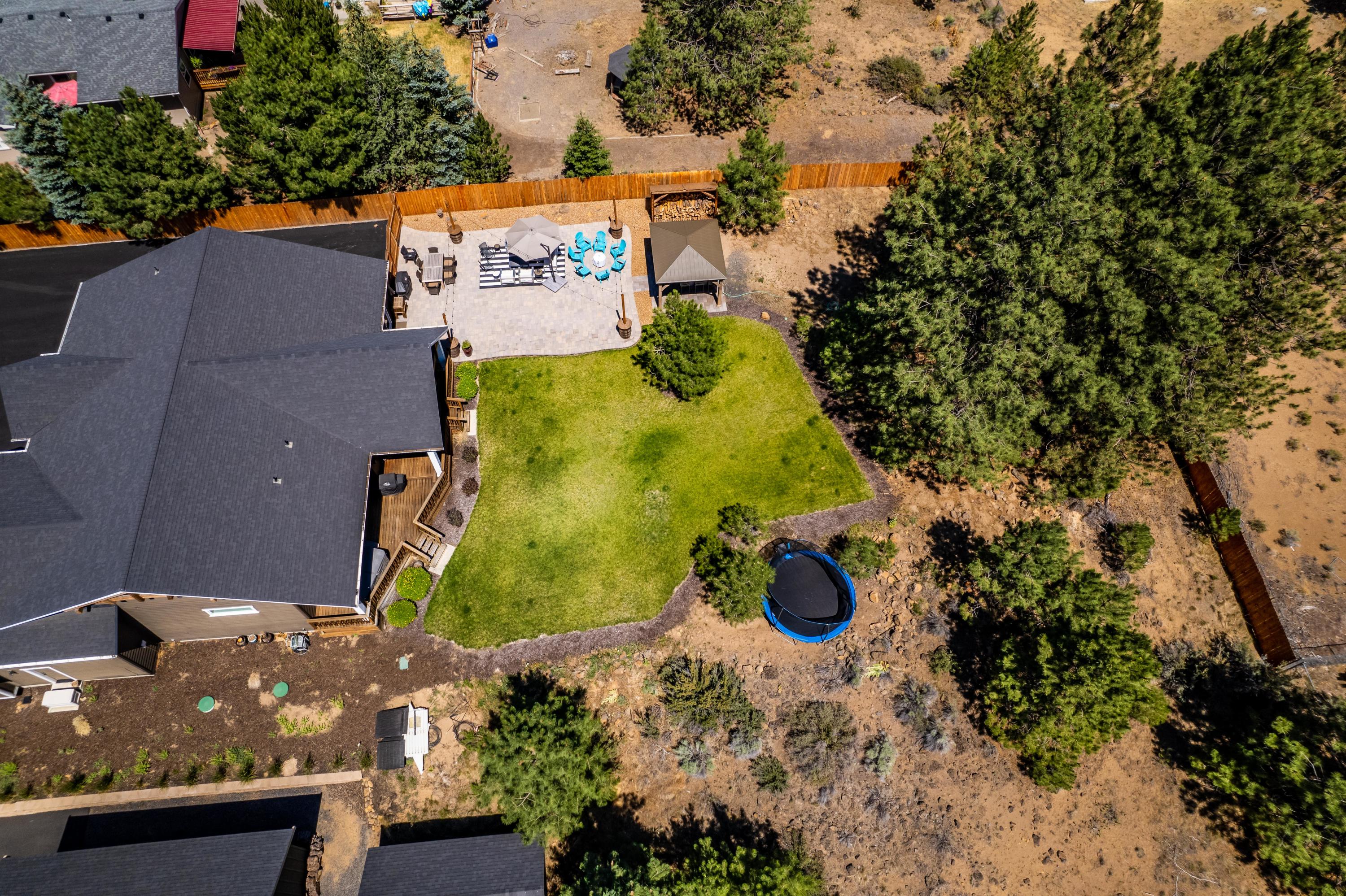 19525 Apache Road Bend, OR 97702 - Photo 44 of 47 19525 Apache Rd, Bend-53