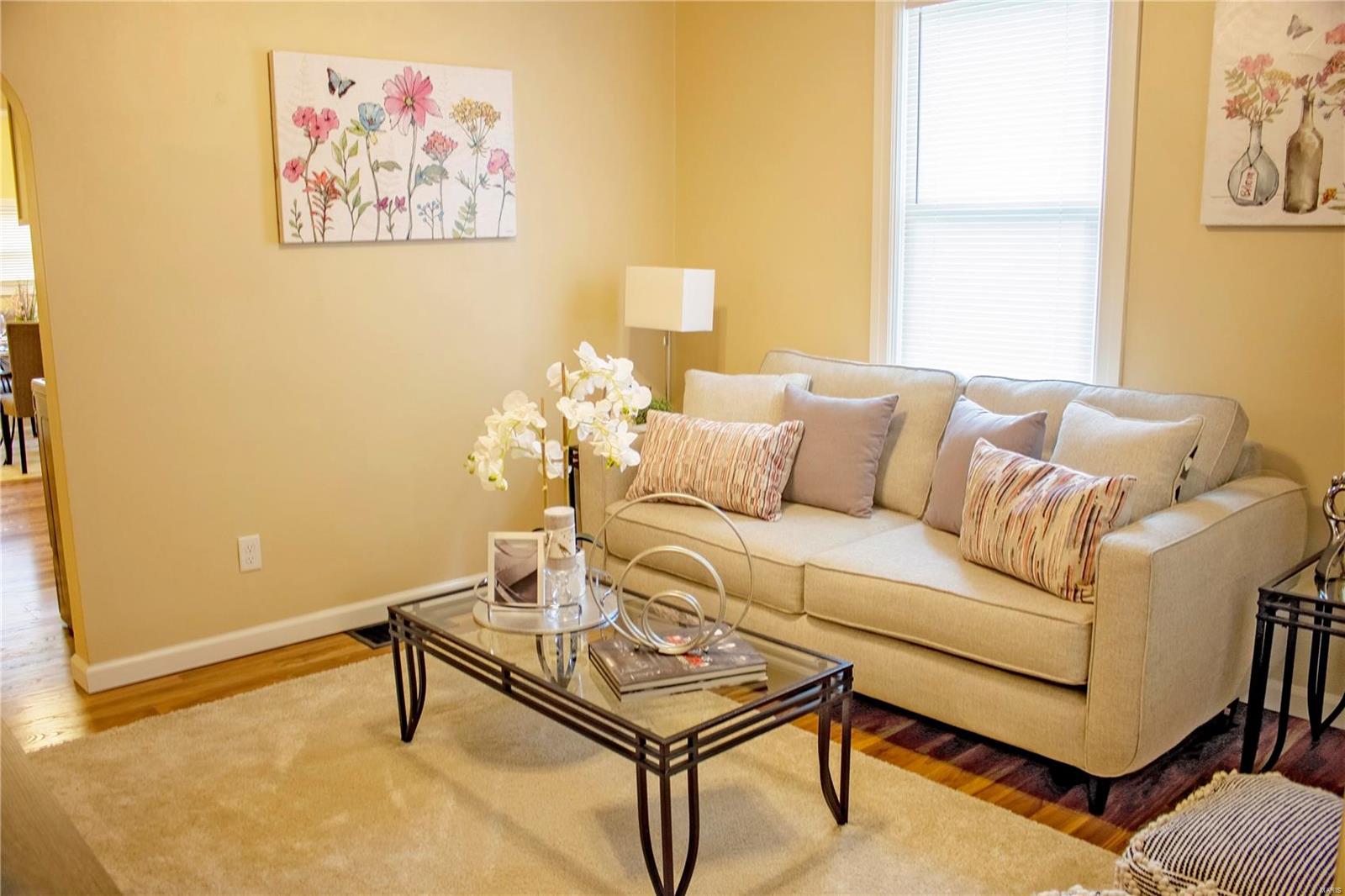 9315 Ridge Avenue St. Louis, MO 63114 - Photo 4 of 17 Gallery Image 4