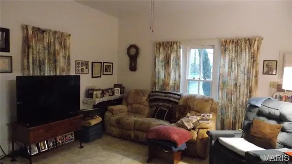 $89,900 | 407 1st Street, Doniphan, MO 63935