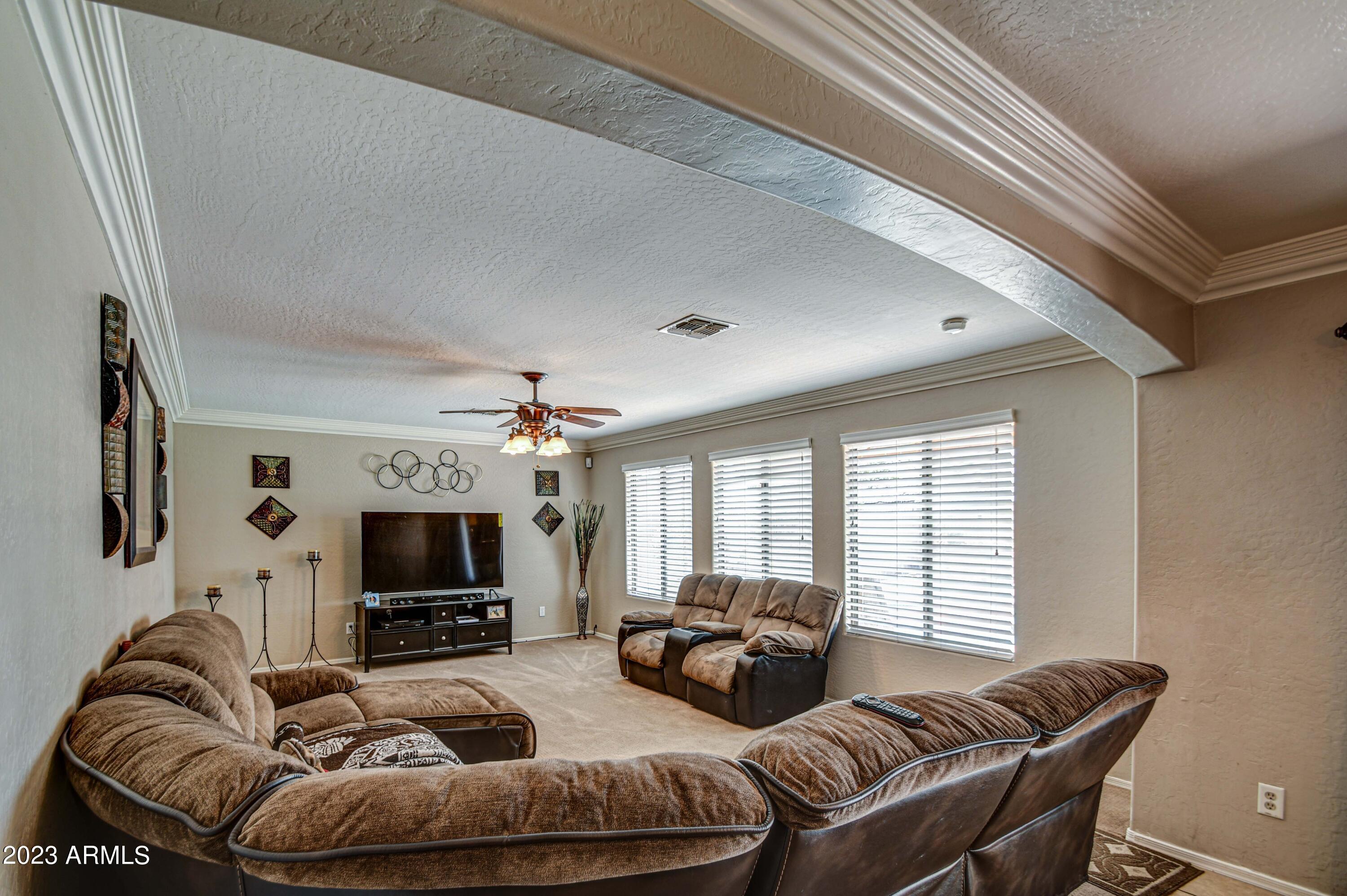 9645 West Heber Road Tolleson, AZ 85353 - Photo 7 of 51 Family Room 1