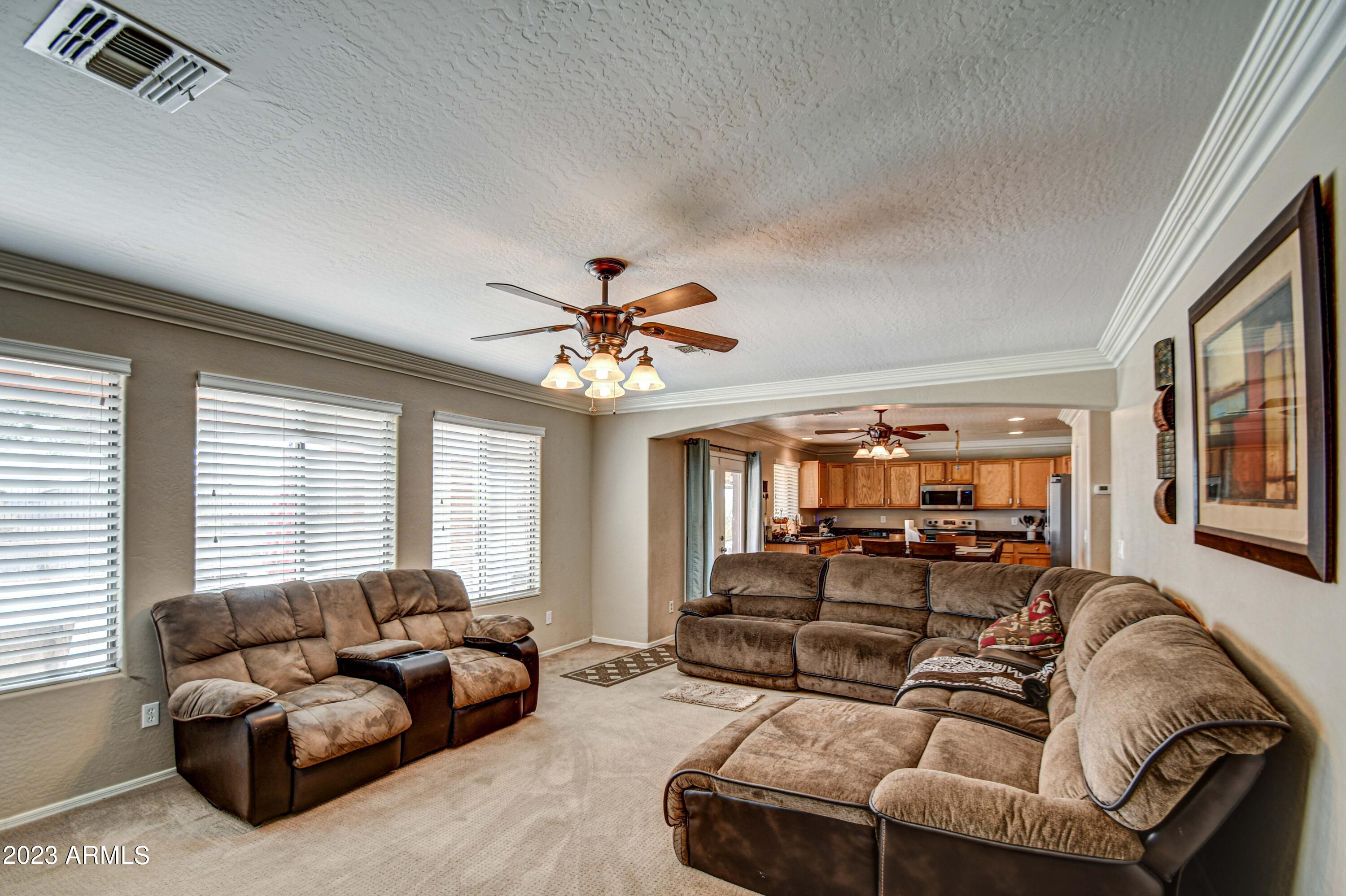 9645 West Heber Road Tolleson, AZ 85353 - Photo 9 of 51 Family Room 3