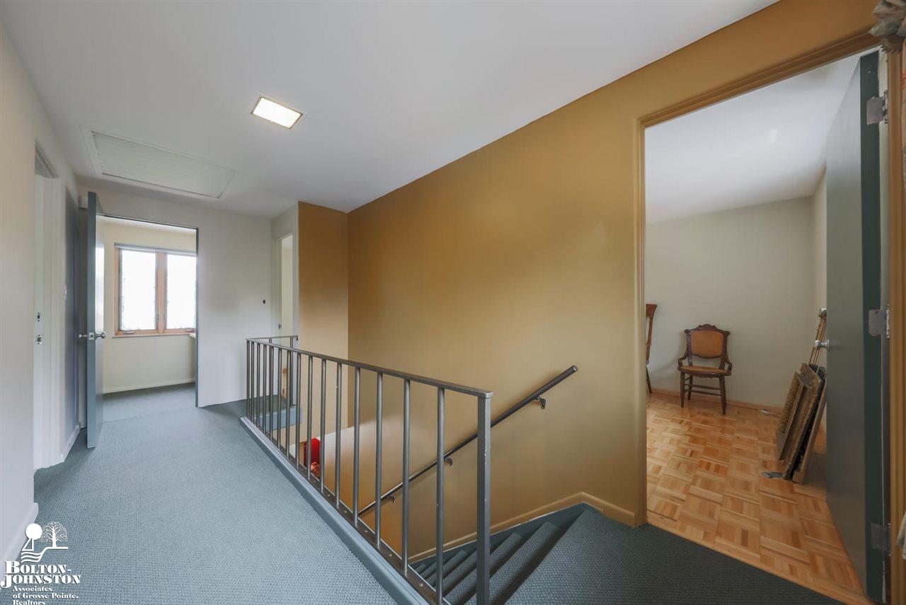 1067 Devonshire Road Grosse Pointe Park, MI 48230 - Photo 35 of 58