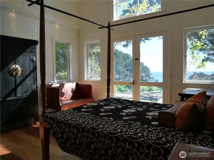 $6,150,000 | Undisclosed Address, Lopez Island, WA 98261