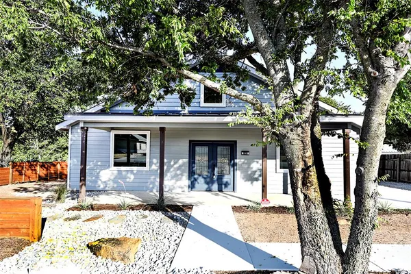 $325,000 | 202 Strong Street, Bowie, TX 76230