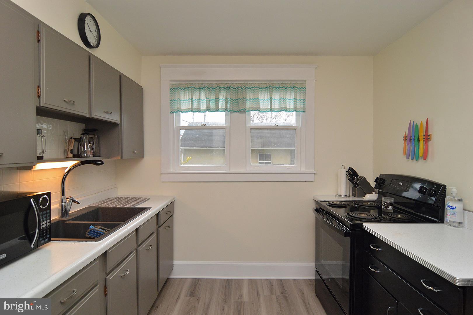 96 Summit Avenue Reading, PA 19607 - Photo 15 of 42