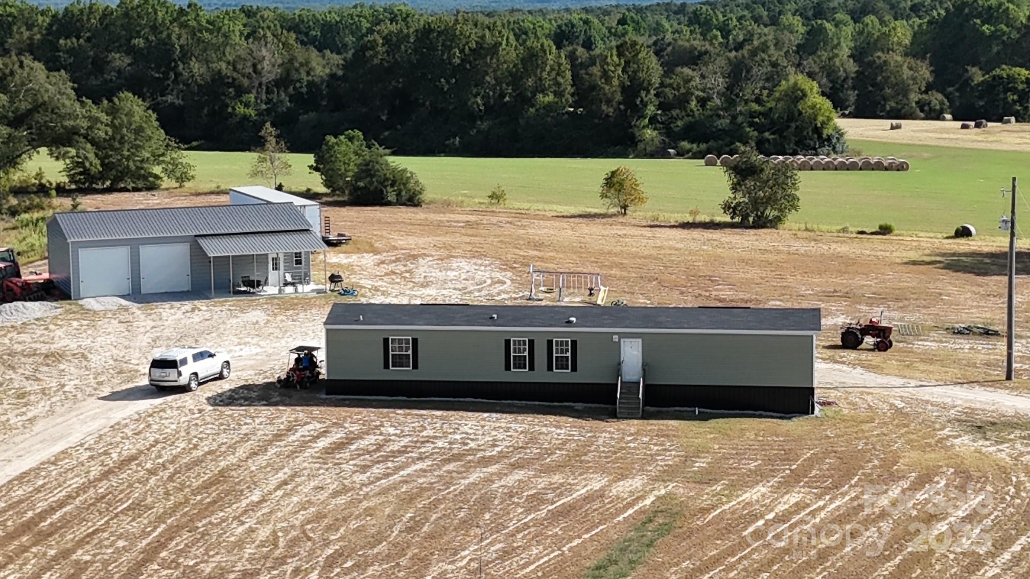 891 Longbranch Road Jefferson, SC 29718 - Photo 2 of 21