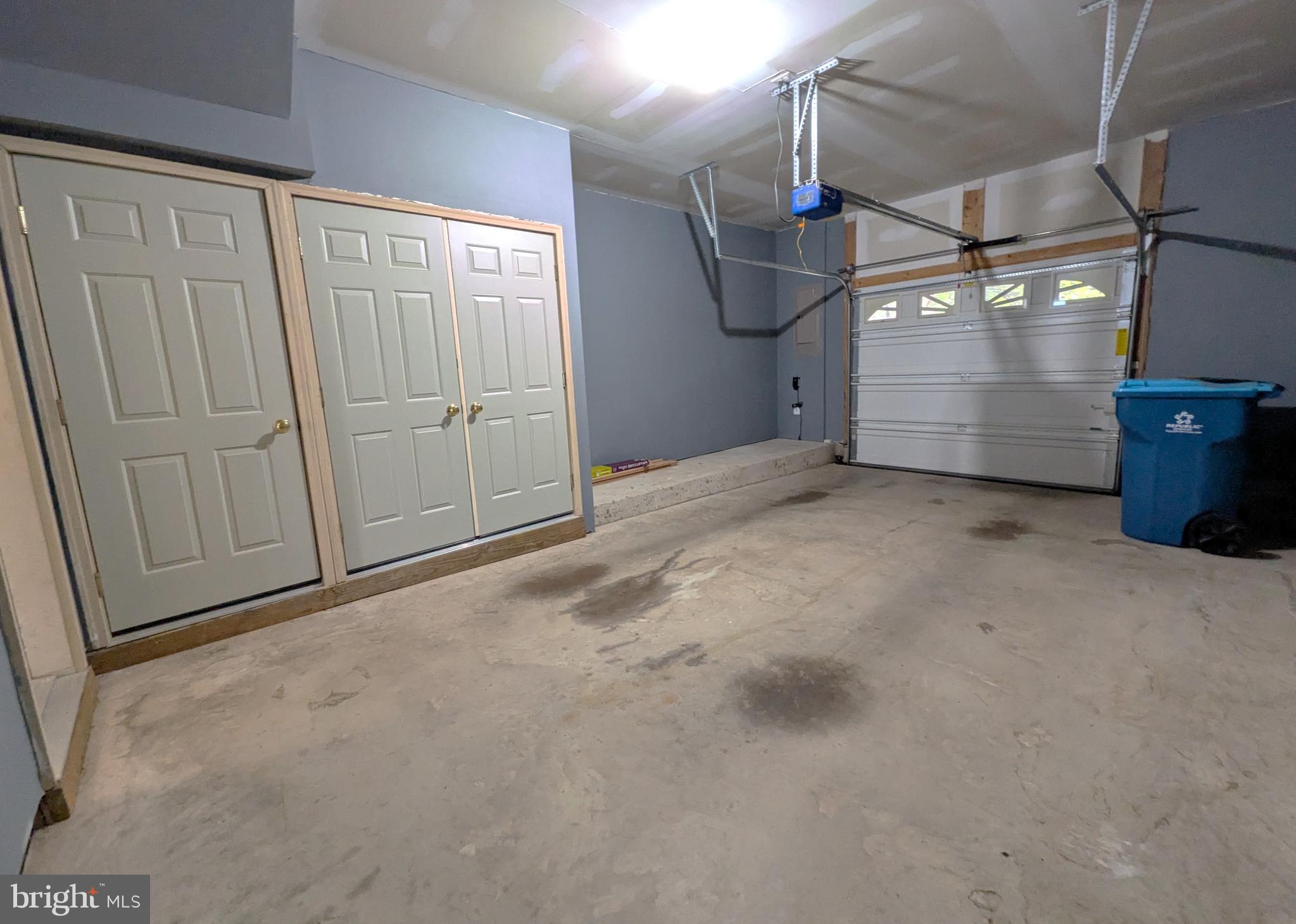 25015 Riding Center Drive Chantilly, VA 20152 - Photo 38 of 40 Spacious 1 Car Garage