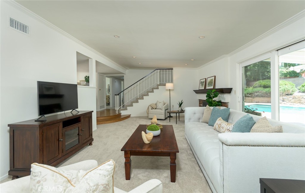 2220 Silver Tree Road Claremont, CA 91711 - Photo 12 of 74