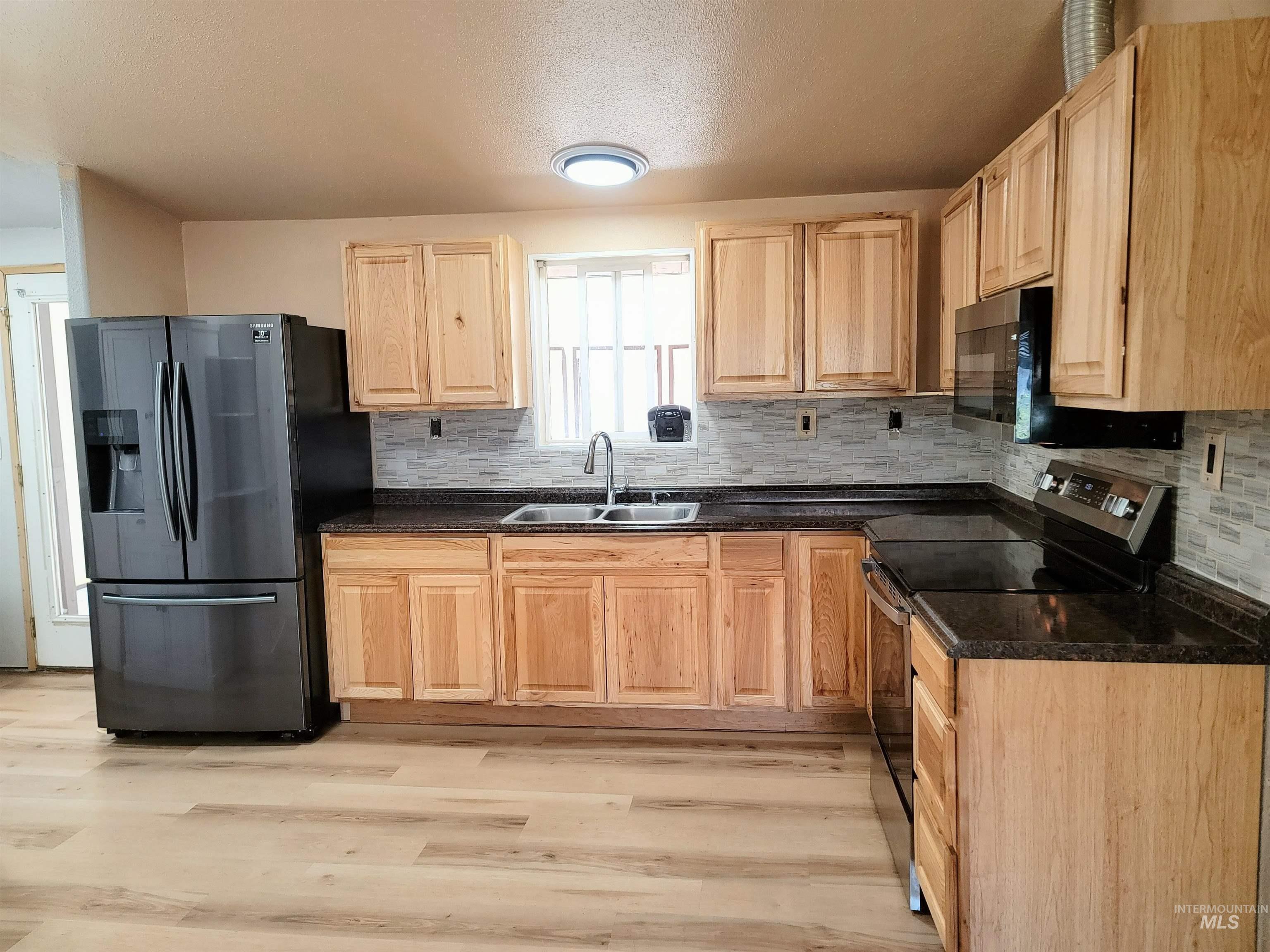 1429 Maple Street Clarkston, WA 99403 - Photo 6 of 28