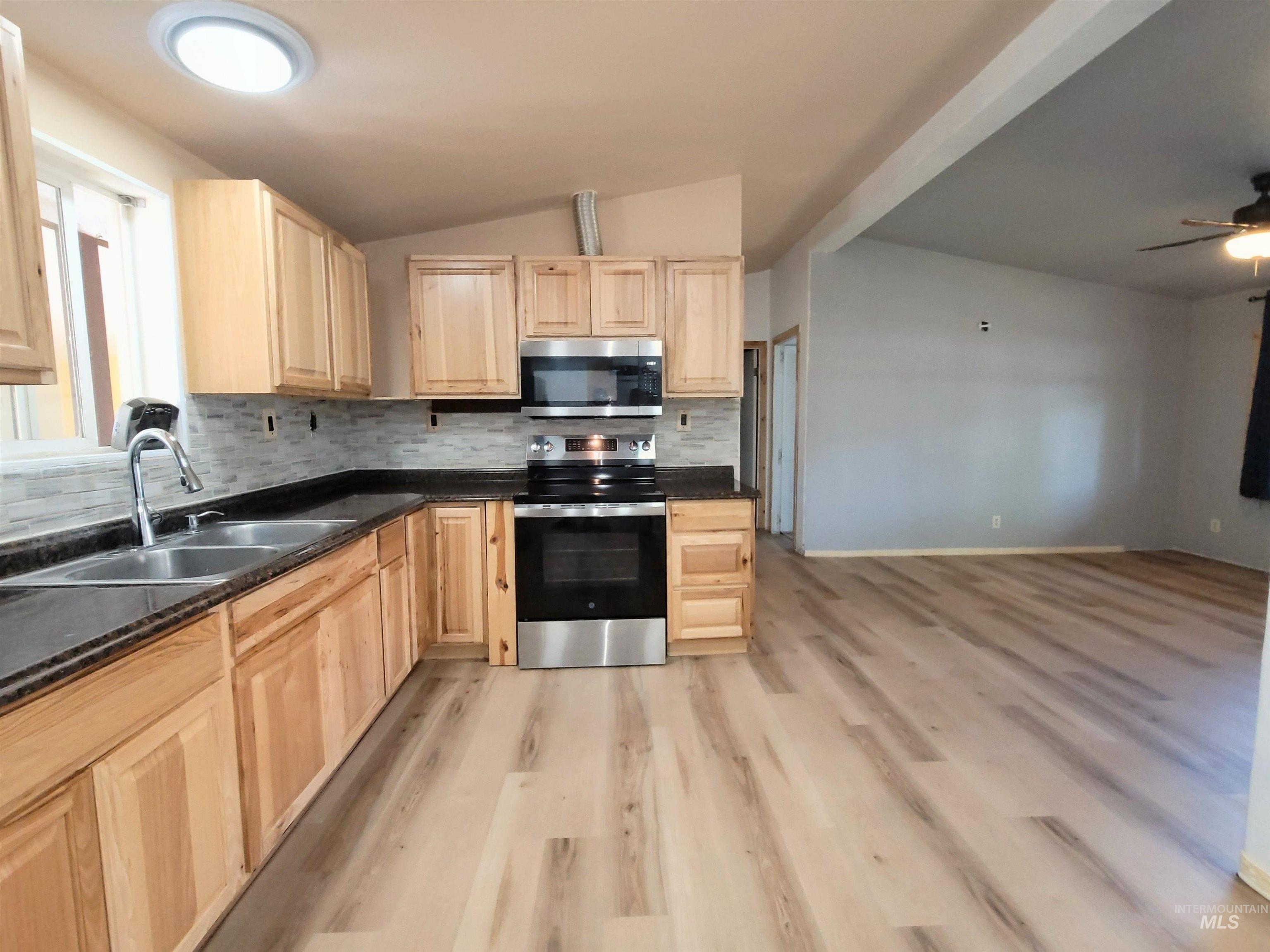 1429 Maple Street Clarkston, WA 99403 - Photo 8 of 28