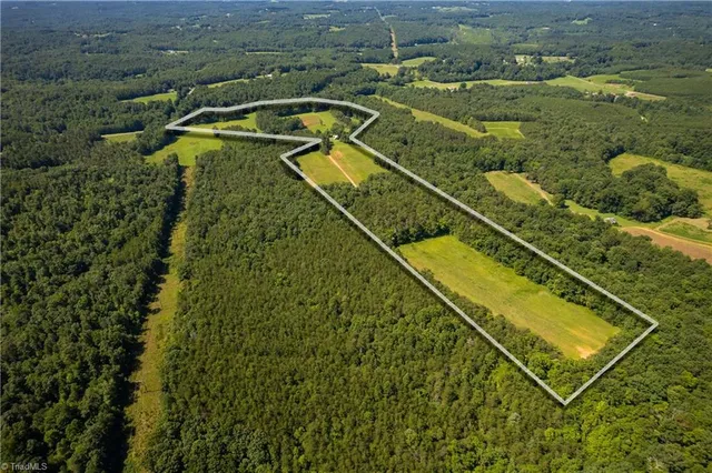 $430,000 | 1135 Daisy Creek Farm Road, Westfield, NC 27053