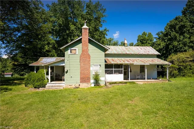$430,000 | 1135 Daisy Creek Farm Road, Westfield, NC 27053