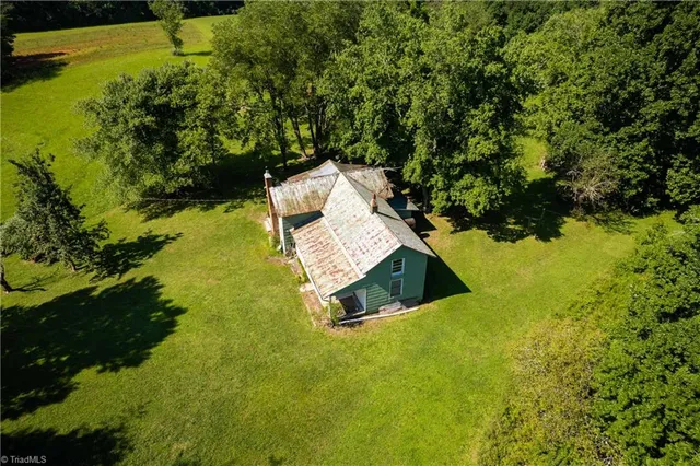 $430,000 | 1135 Daisy Creek Farm Road, Westfield, NC 27053
