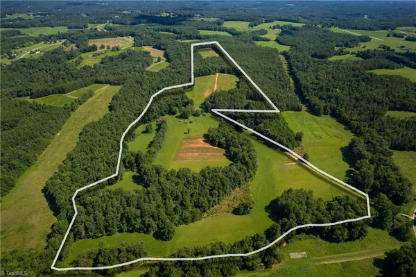 $430,000 | 1135 Daisy Creek Farm Road, Westfield, NC 27053