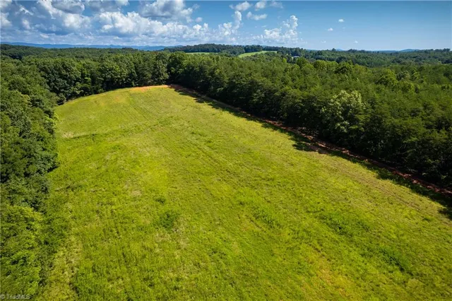 $430,000 | 1135 Daisy Creek Farm Road, Westfield, NC 27053